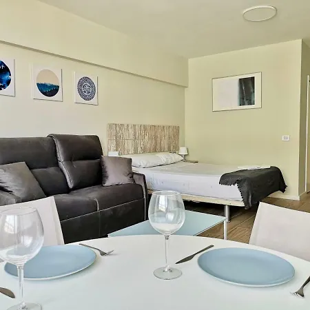 Guajara Modern * プエルト・デ・ラ・クルス